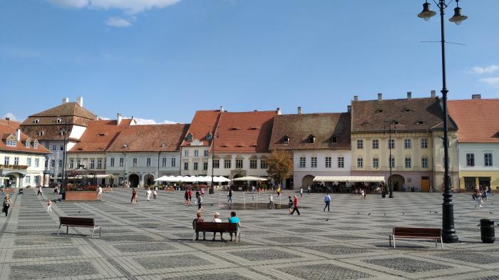 File:Sibiu (Hermannstadt, Nagyszeben) - Large Square (Piața Mare