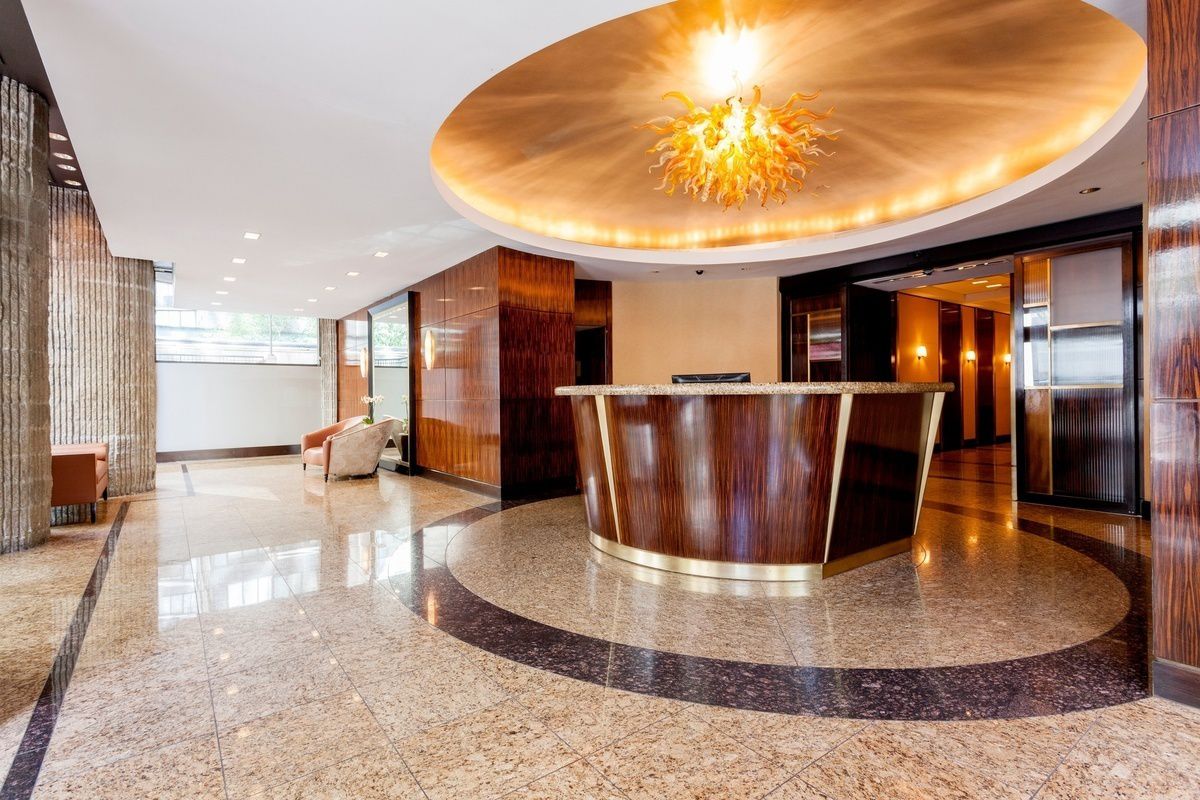 Lincoln Plaza Tower Apartments New York City, New York