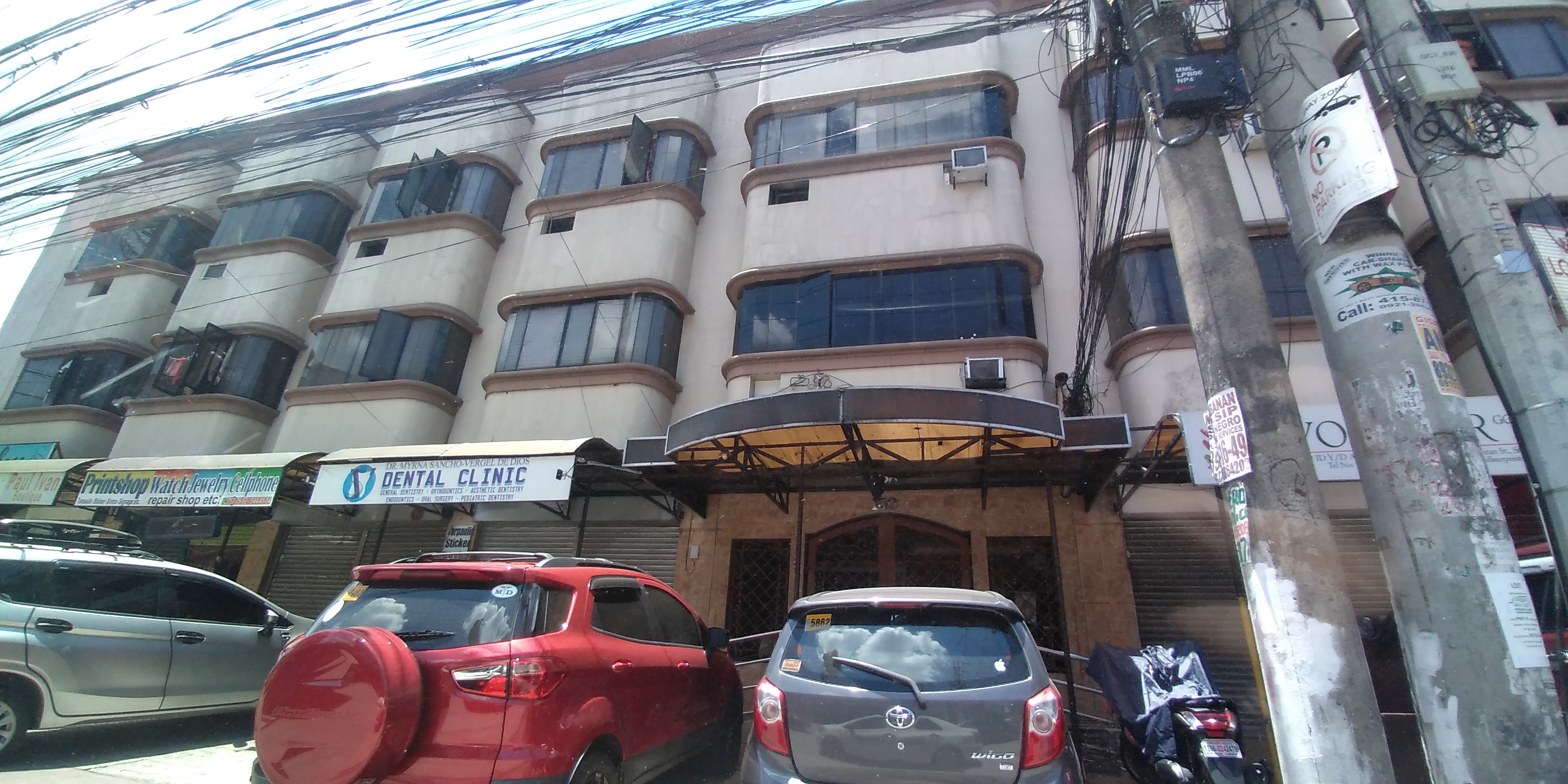 Commercial Building Quezon City