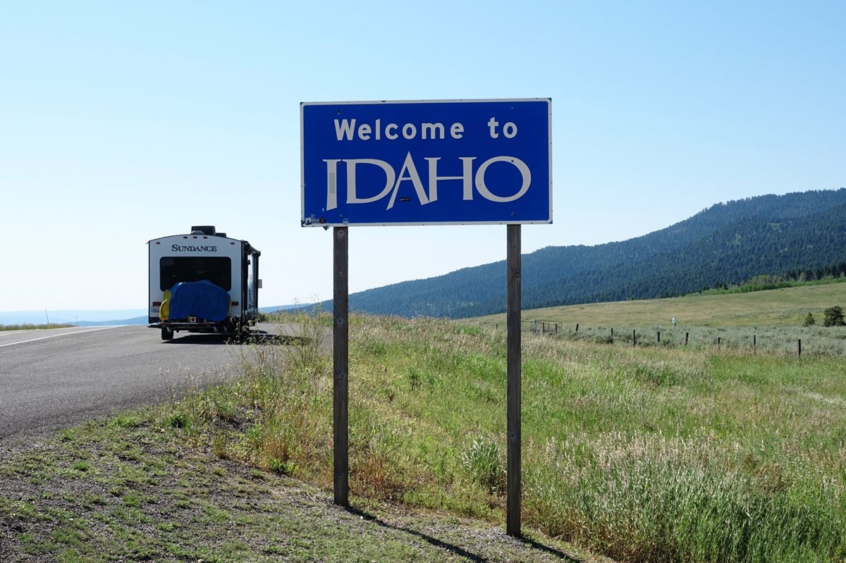 to Idaho sign