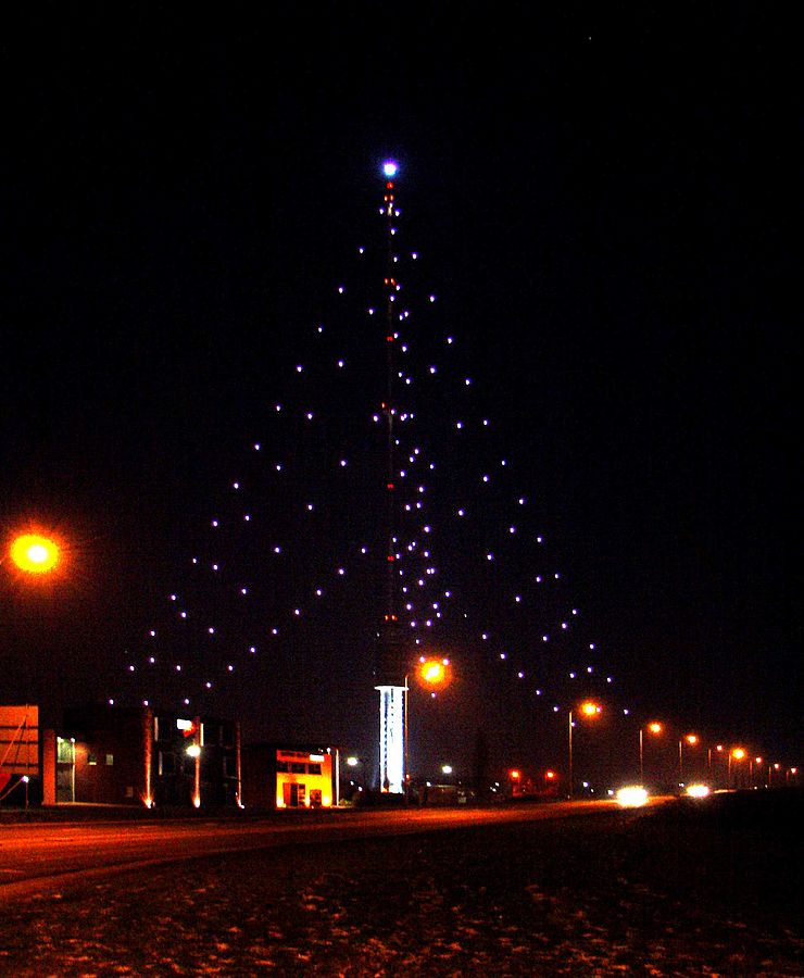 World's Largest Christmas Tree / Gerbrandy Tower