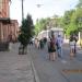 Остановка трамвая в городе Донецк