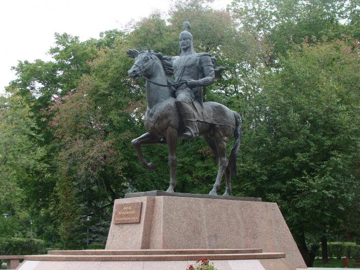 Monument To Hero Of Kyrgyz Traditional Epic Poem Manas - Moscow