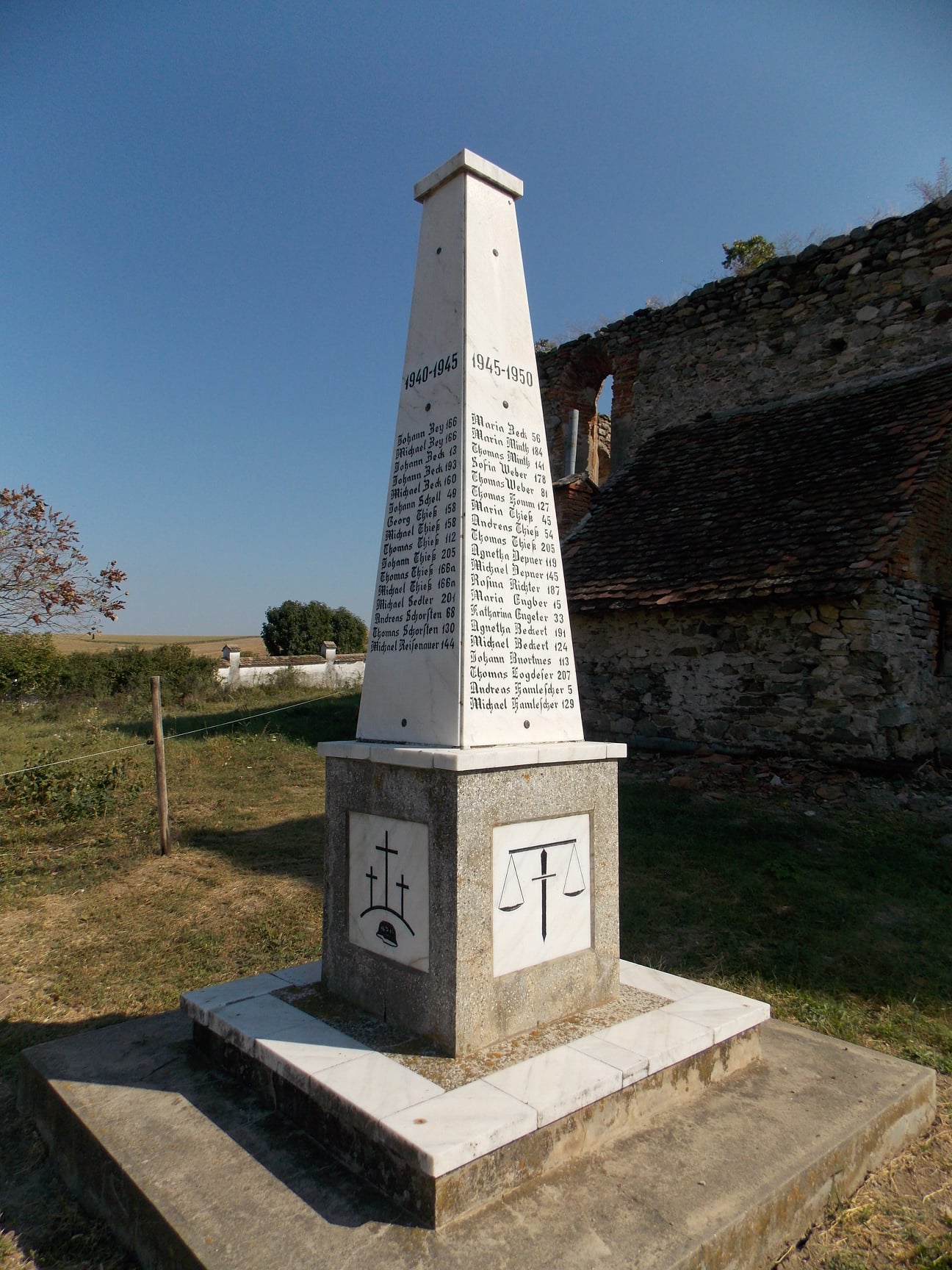 World War II Monument G rbova world-war-ii-monument-g-rbova