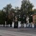 Территория храма апостолов Петра и Павла в Лефортове в городе Москва