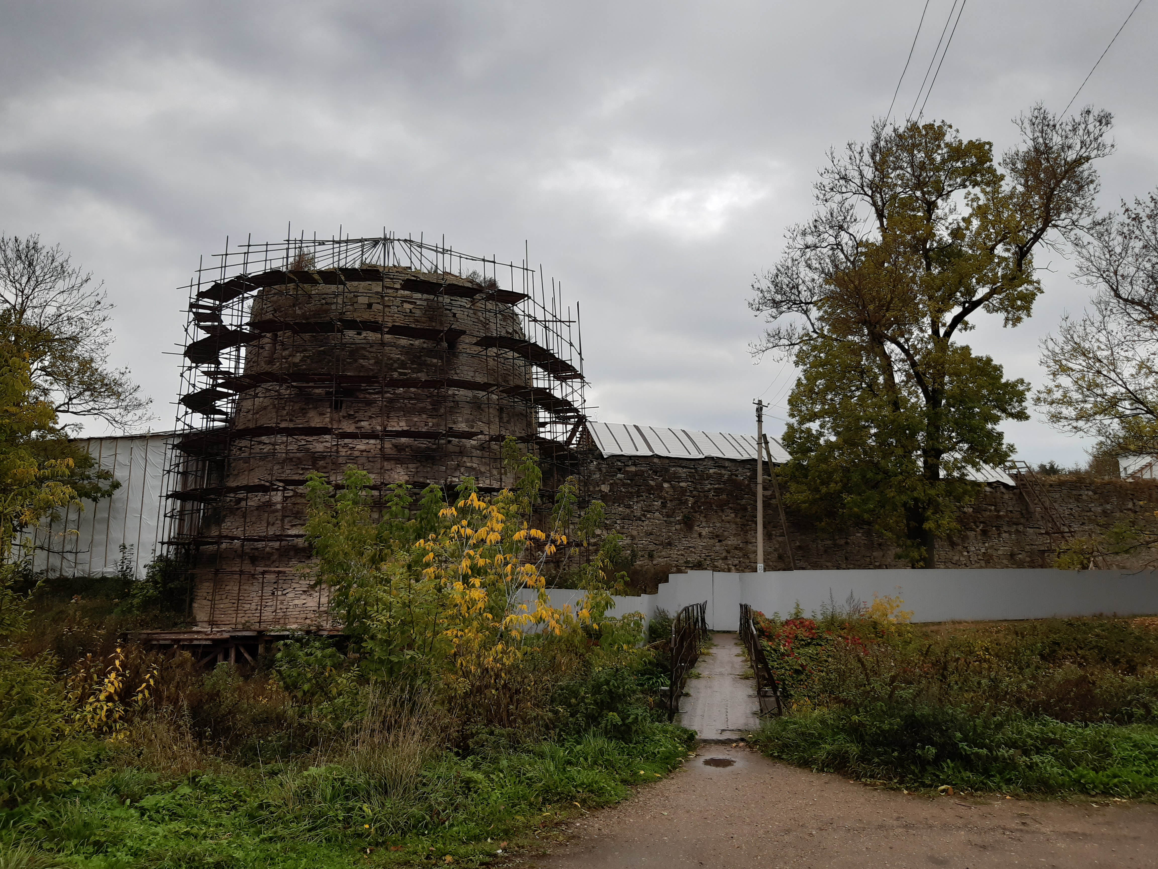 Middle Tower - Porkhov