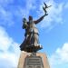 Памятник Матери в городе Якутск