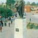 Памятник Низами Гянджеви в городе Гянджа