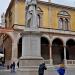 Statue of Dante Alighieri