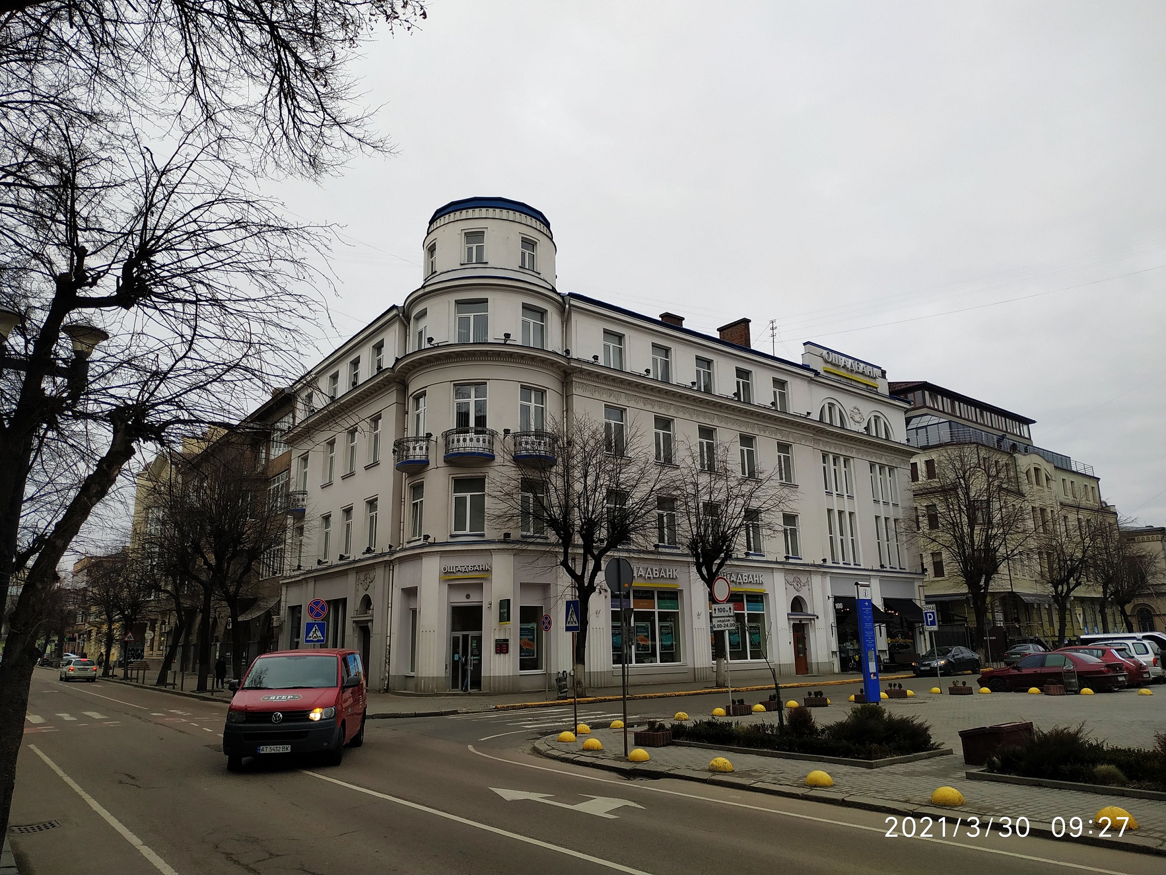 World / Ukraine / Ivano-Frankivska / Ivano-Frankivsk , 0 км от центра ...