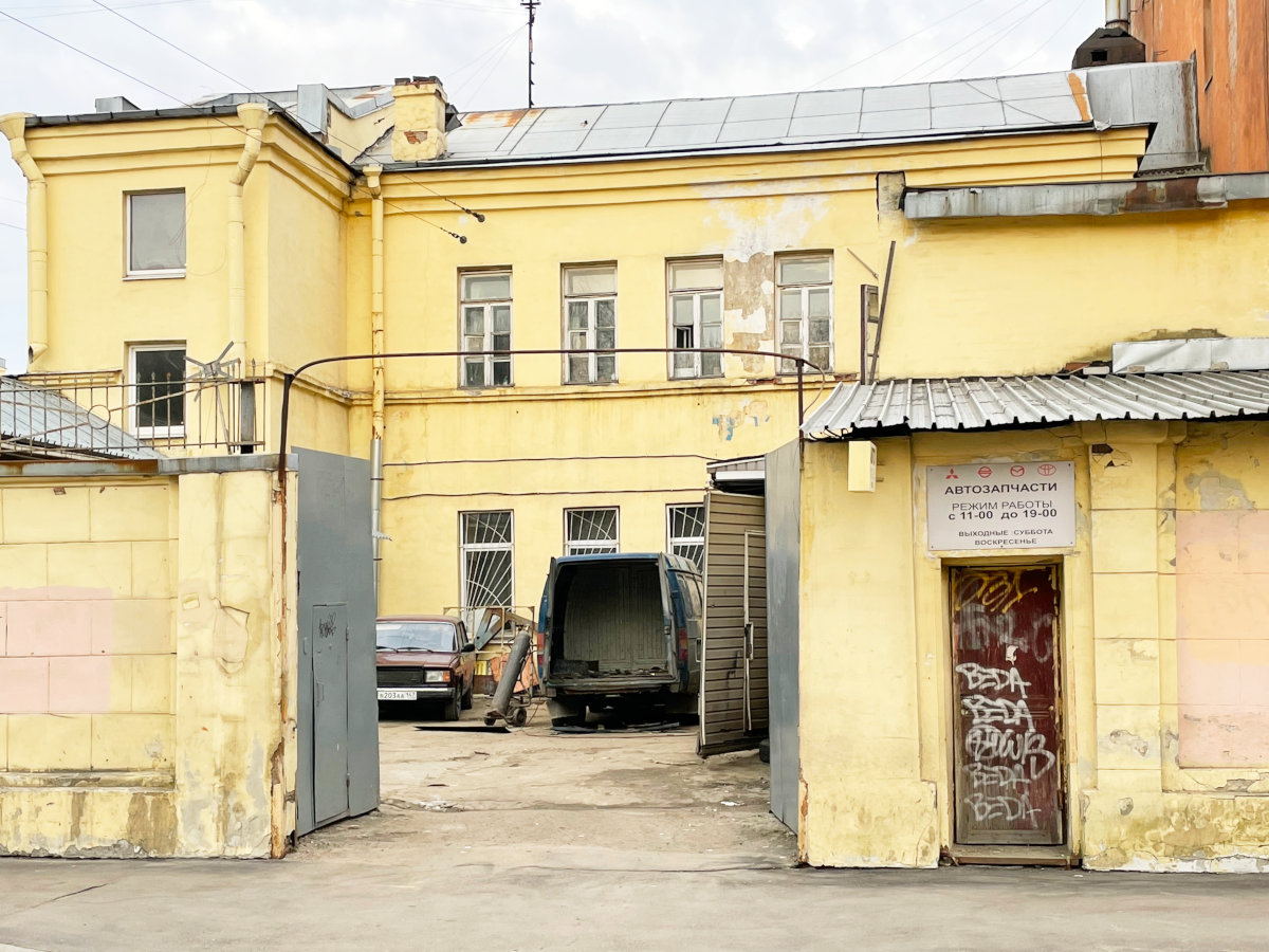 ул. Черняховского, 1 - Санкт-Петербург | нежилое здание
