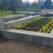 Kwietnik z fontanną i rzeźbami dekoracyjnymi in Rzeszów city