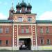 Западные ворота Никольского единоверческого монастыря в городе Москва
