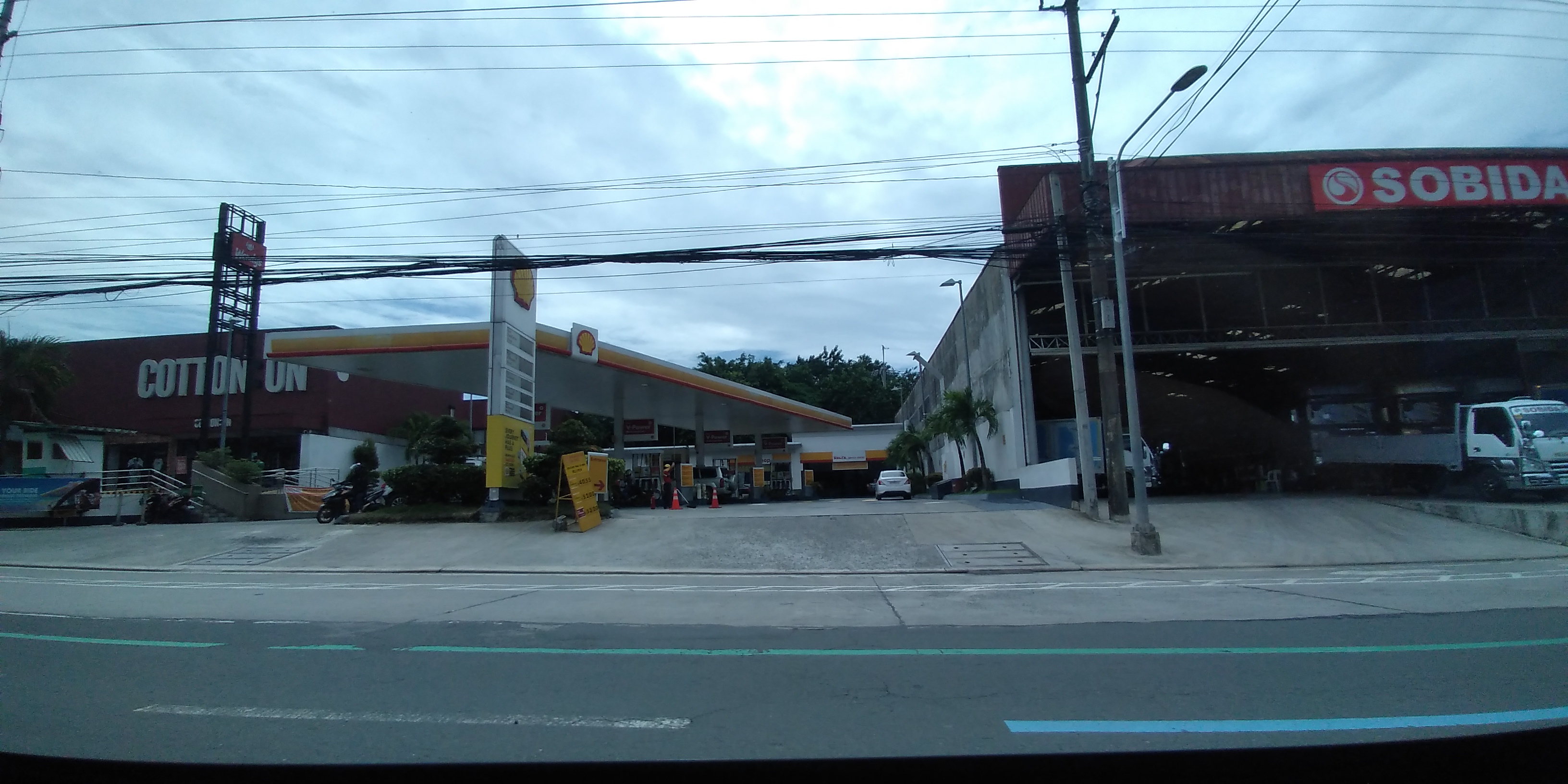 shell-gas-station-quezon-city