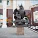 Скульптура «Сова и совята» в городе Ханты-Мансийск