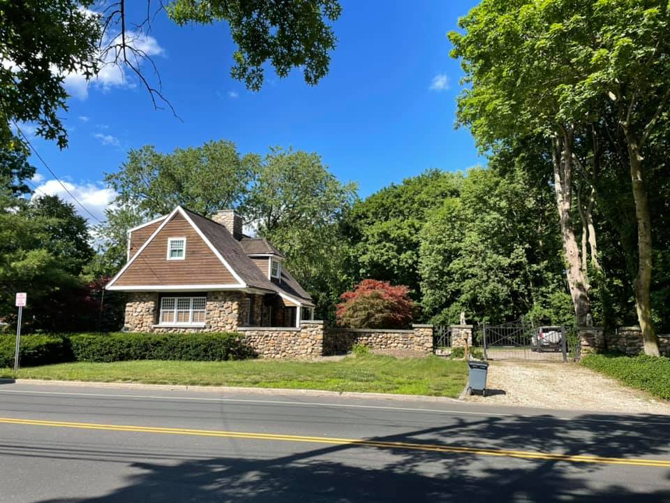 "The Cedars" Main Gate/Gatehouse Sands Point, New York