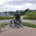 Скульптура «Медведь с рыбой» в городе Ярославль