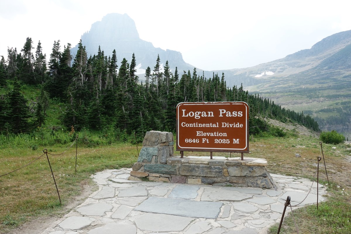 Logan Pass Visitor Center logan-pass-visitor-center