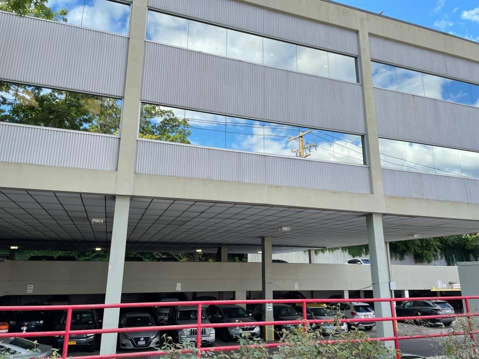 233 East Shore Plaza Office Building Great Neck, New York