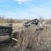 Заброшенный дом с огородом в городе Барнаул