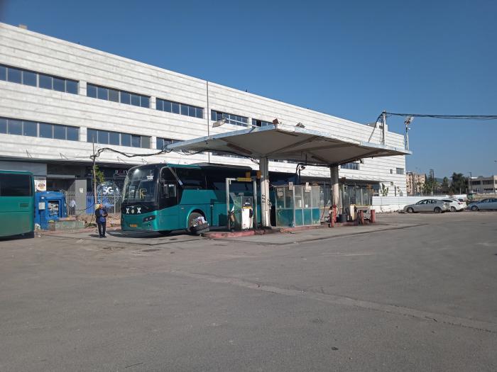 diesel-bus-gas-station-afula