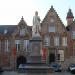 Hans Memling standbeeld in Brugge city