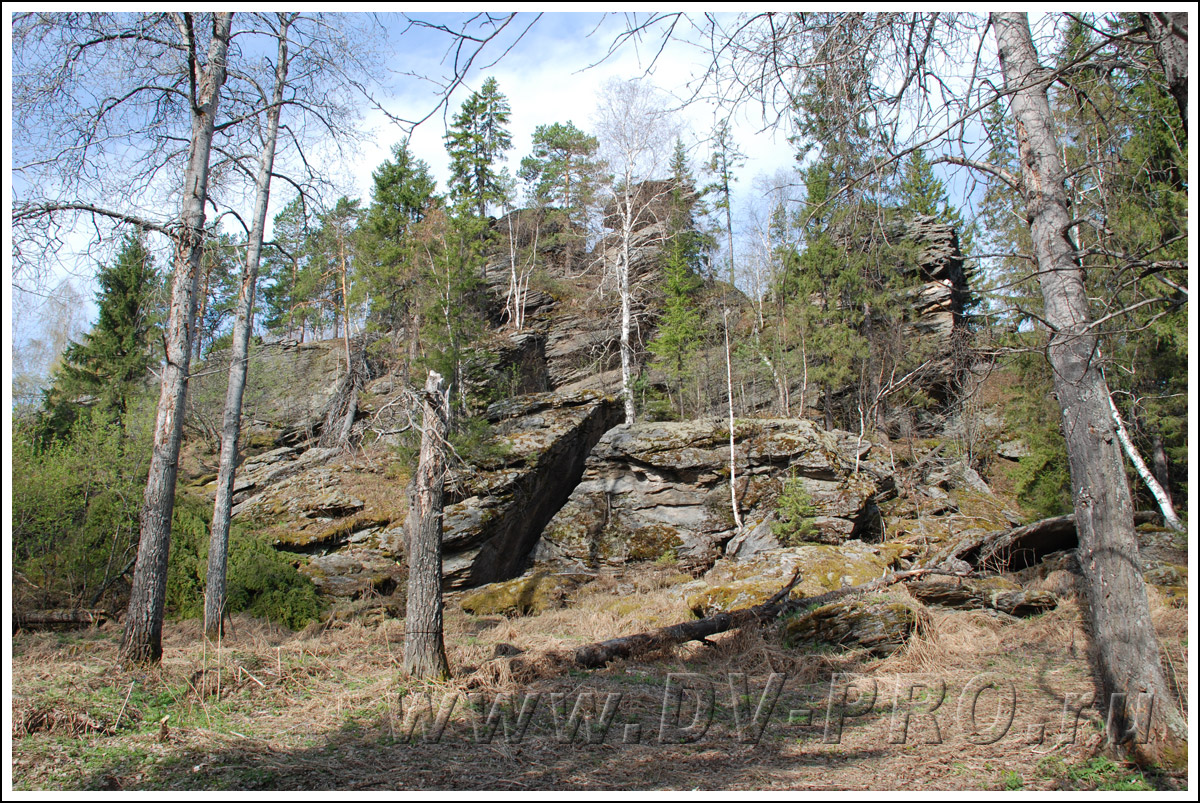 Скалы Красный Камень