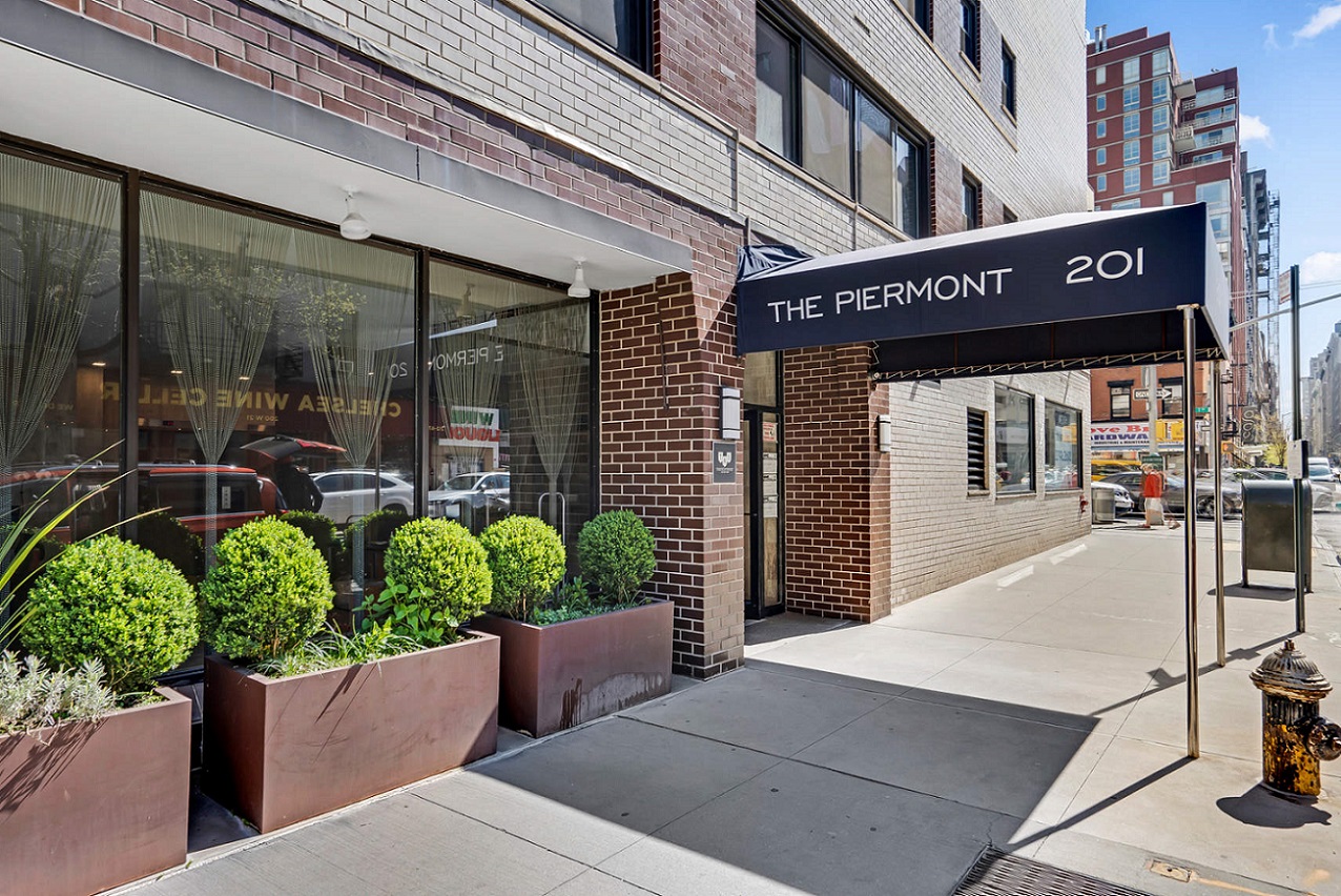 Piermont Apartments New York City, New York