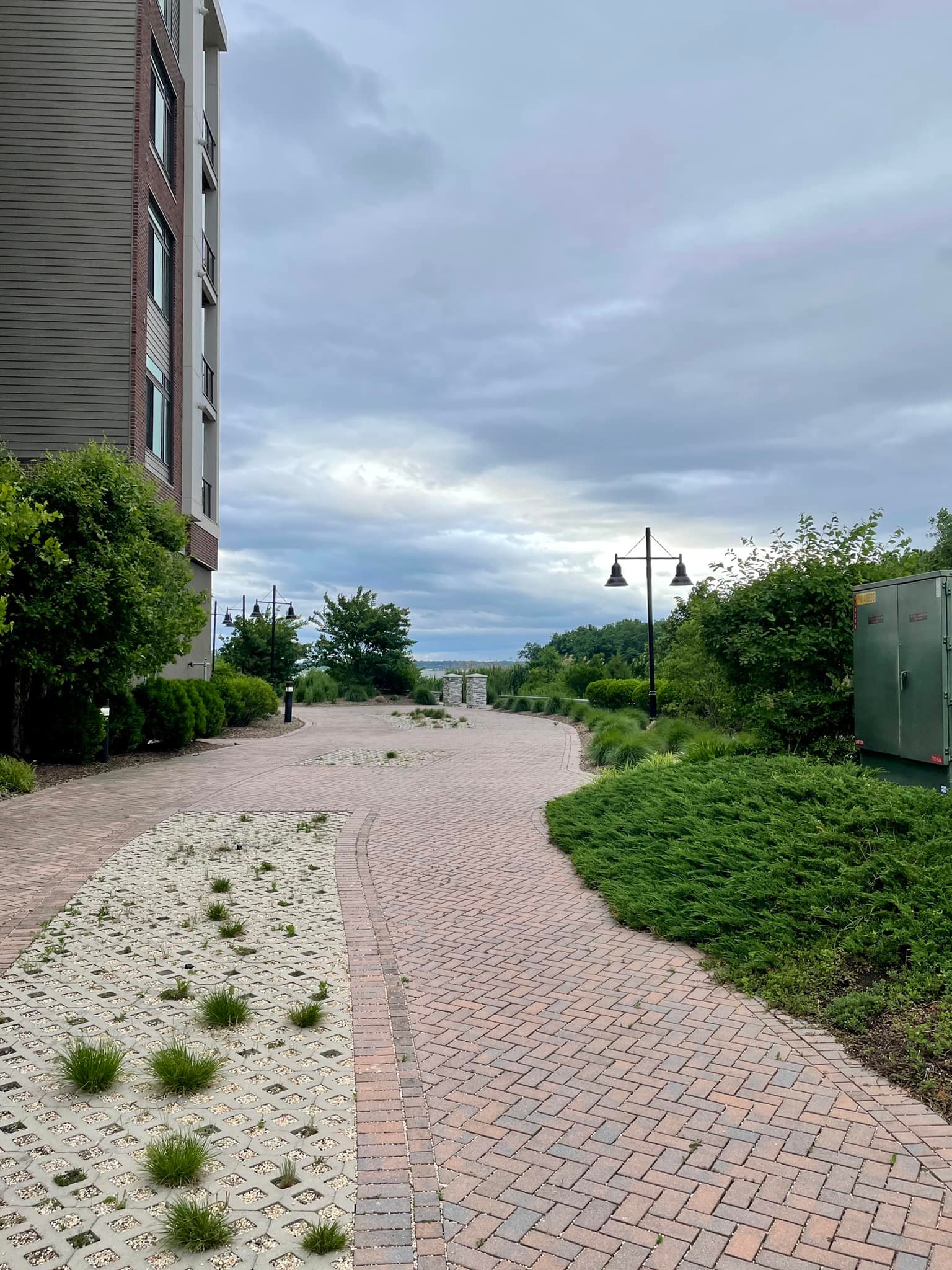 avalon-great-neck-resident-garden-great-neck-new-york