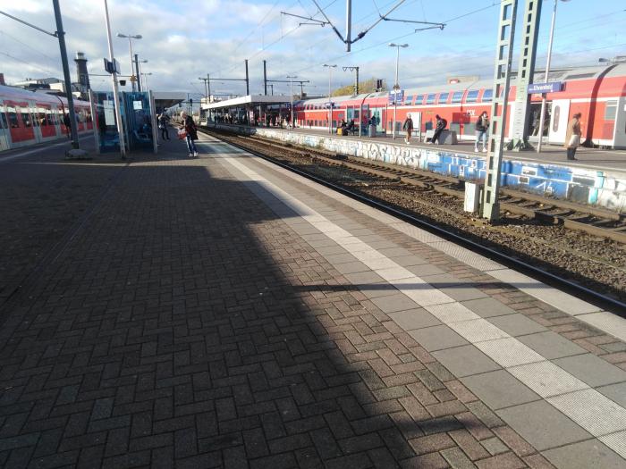 Bahnhof Köln-Ehrenfeld - Köln