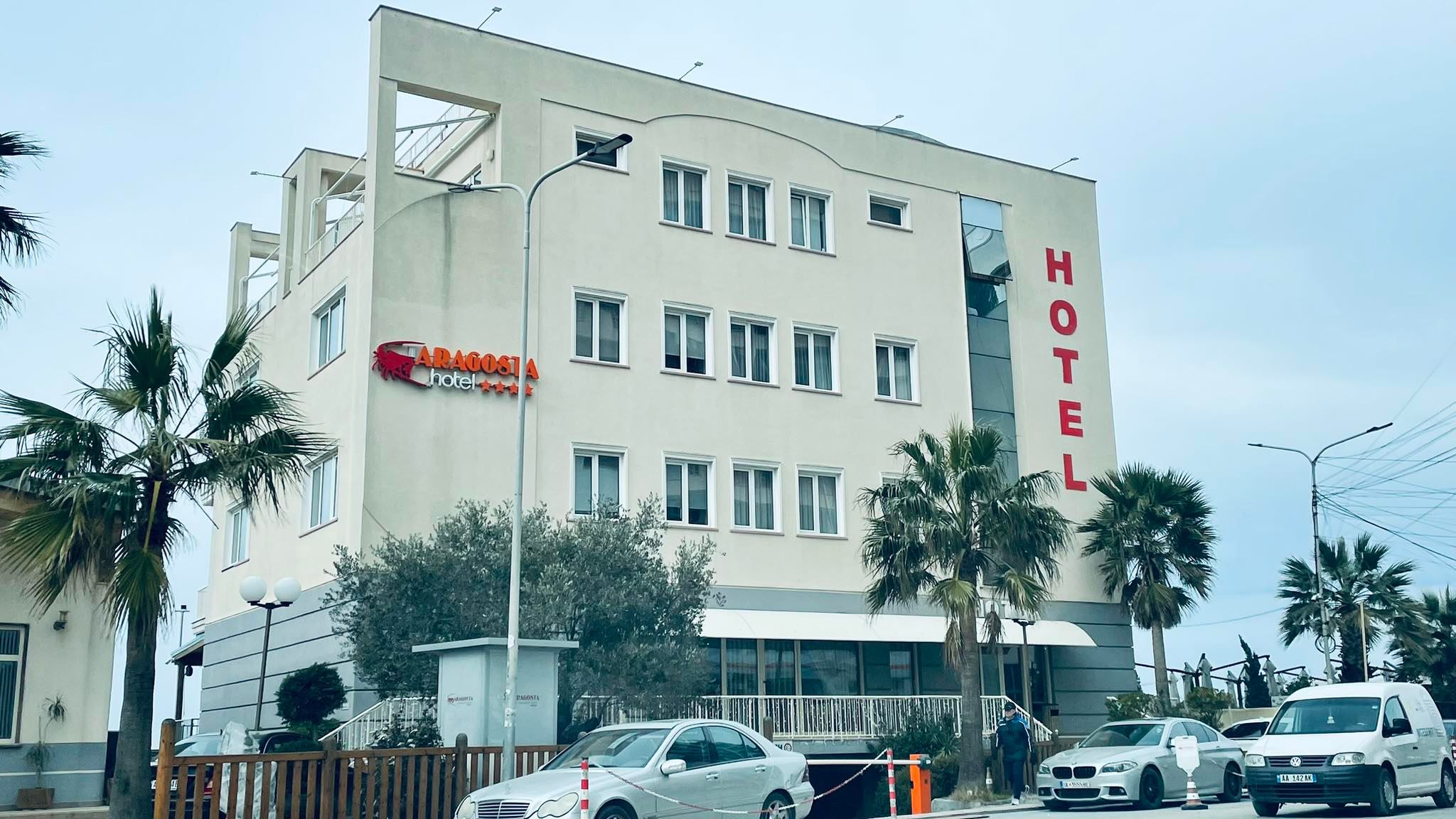 Aragosta Hotel & Restaurant - Durrës (english)