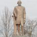 Памятник И. С. Тургеневу в городе Мценск