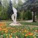 Цветочная клумба в городе Москва