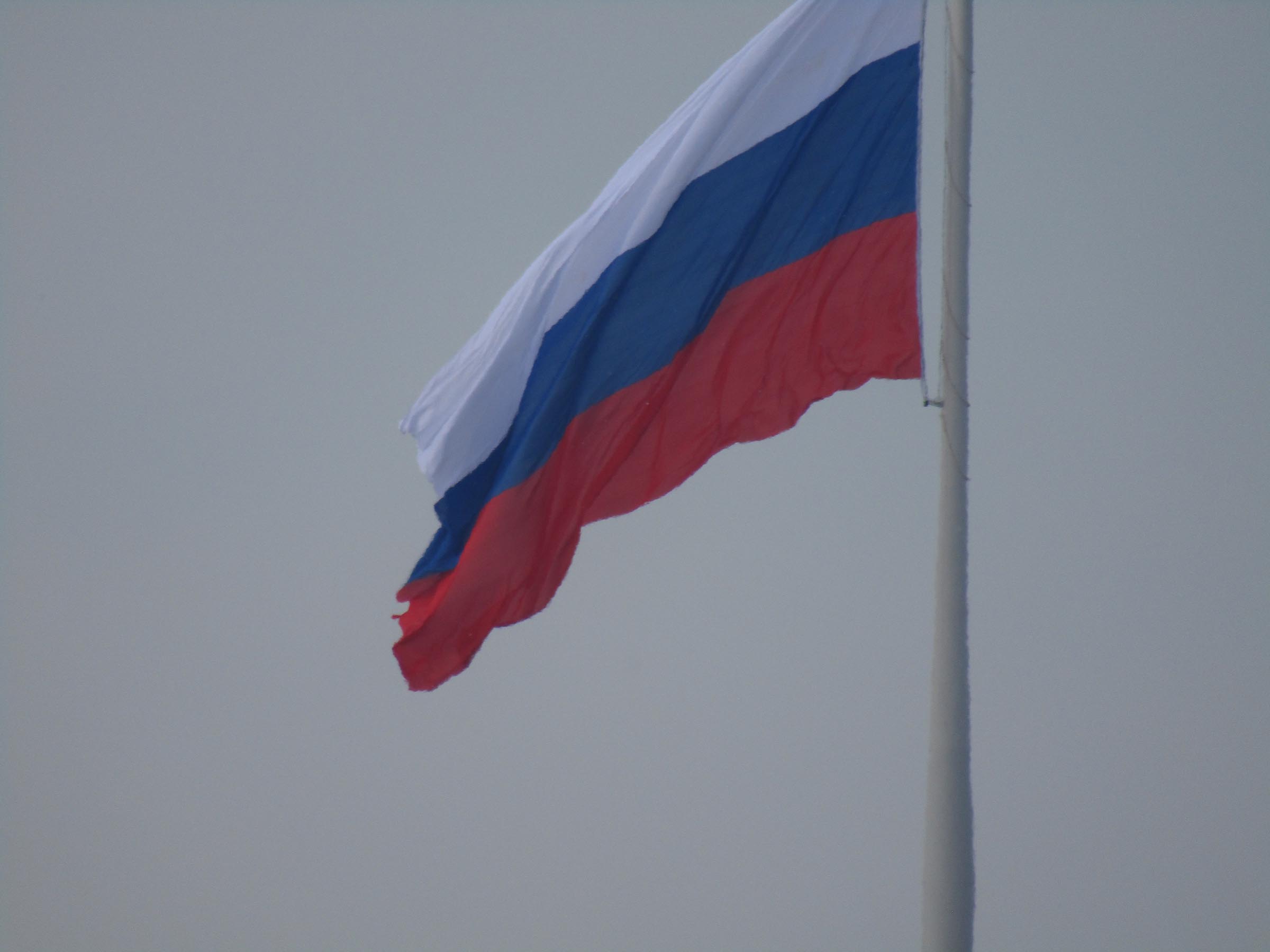 Флагшток с флагом Российской Федерации - Санкт-Петербург