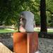 Скульптура «Чоловіча голова» в місті Львів