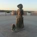 Скульптура «Дама с собачкой» в городе Астрахань