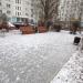 Площадка со скамейками для отдыха в городе Москва