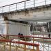 Железнодорожный путепровод через пешеходный переход в городе Москва