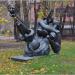 Скульптура «Влюблённые огородницы» в городе Москва
