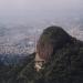 O Rosto da Caveira e a Gruta Maior na Rio de Janeiro city