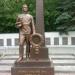 Военный мемориал и Вечный огонь (ru) in Kursk city