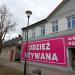 Budynek ze sklepem odzieżowym in Ozorków city