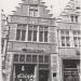 Wederopgebouwd burgerhuis met trapgevel (nl) in Ghent city