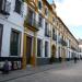 Patio de Banderas en la ciudad de Sevilla