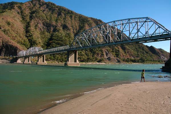 Old Quirino Bridge - Santa