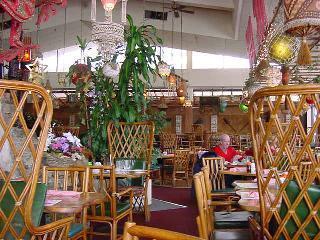 Jardin Tiki Restaurant