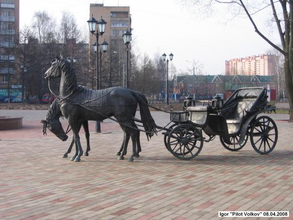 грейдер прицепной мс-105. кучер промышленная ул. ямщик 19 век москва. пушкин промышленная д. скульптура пушкин кировка челябинск.