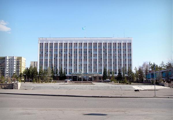 Караганда карагандинская область. Областной акимат Карагандинской области. Фото акимат Караганда. Здание областного акимата. Караганда, ул 50 летия Казахстана.
