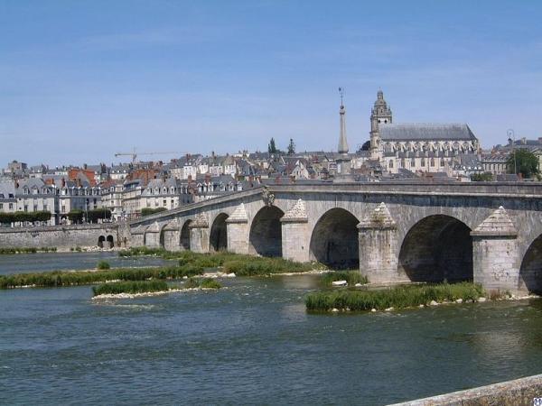 Blois (English)