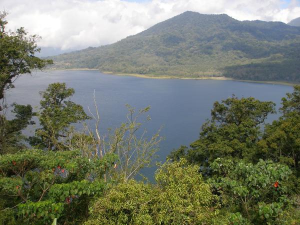 Lake Buyan